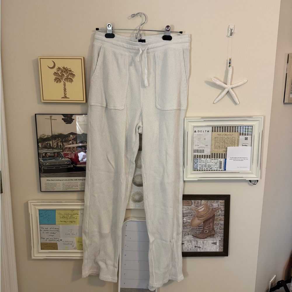 GAP Medium Tall White Waffle Knit Lounge Pants